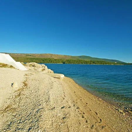 Delore, A Romantic With Pool, Close To The Sea Σπίτι διακοπών *