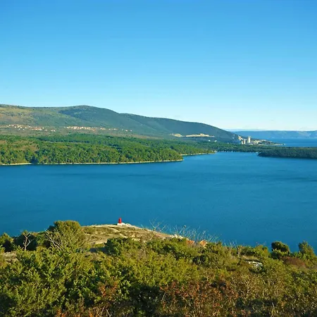 Delore, A Romantic With Pool, Close To The Sea Rakalj